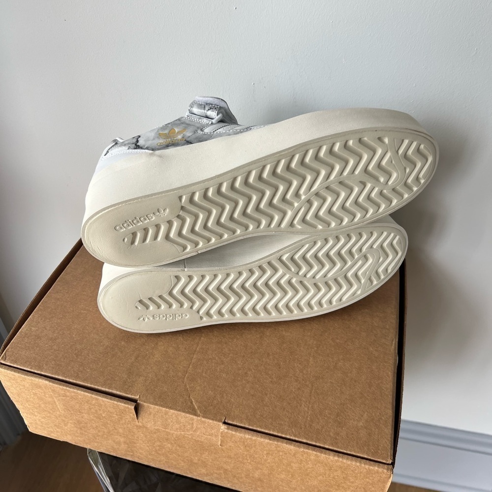 Adidas Originals Forum Bonega sneakers in white with marble print - Picture 13 of 15